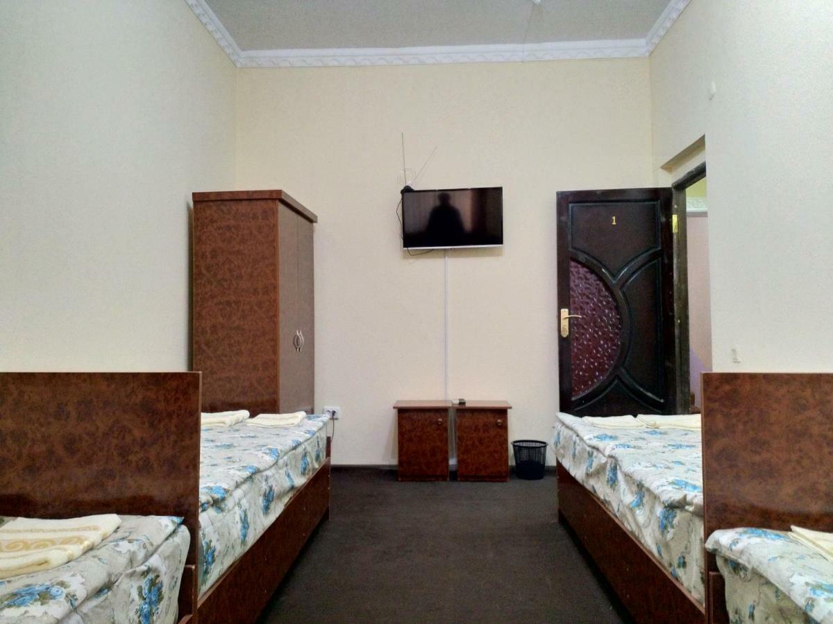 Hostel Mukarram Bukhara Eksteriør billede