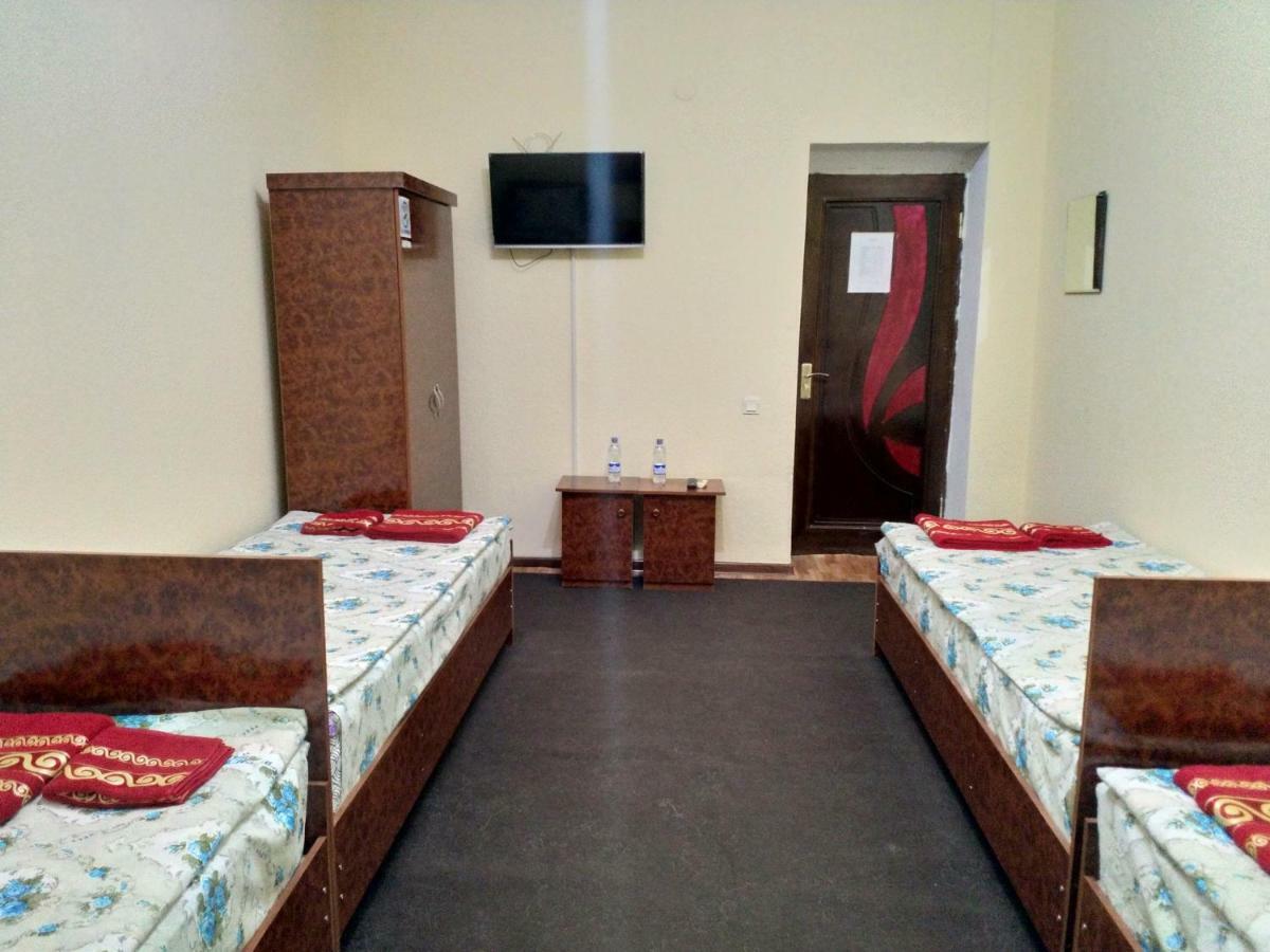 Hostel Mukarram Bukhara Eksteriør billede
