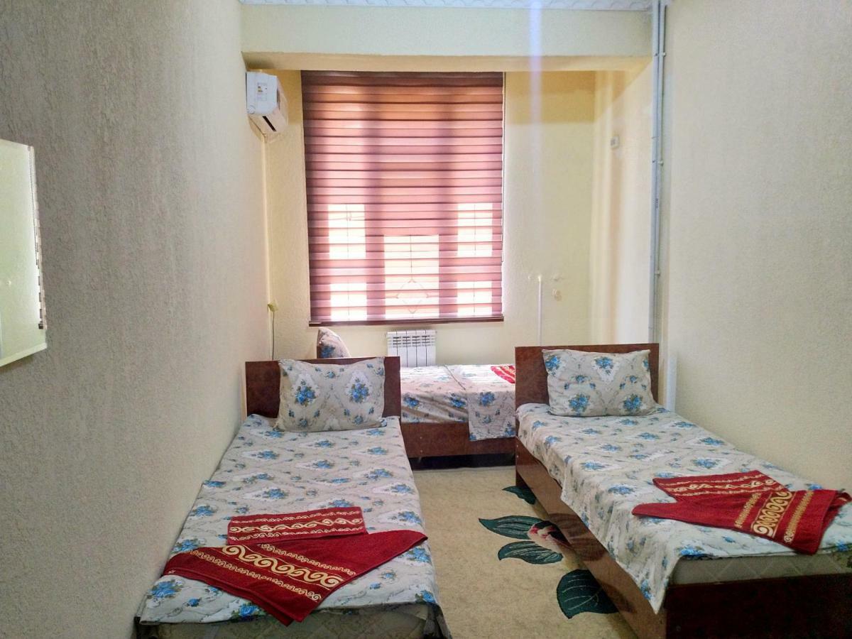 Hostel Mukarram Bukhara Eksteriør billede